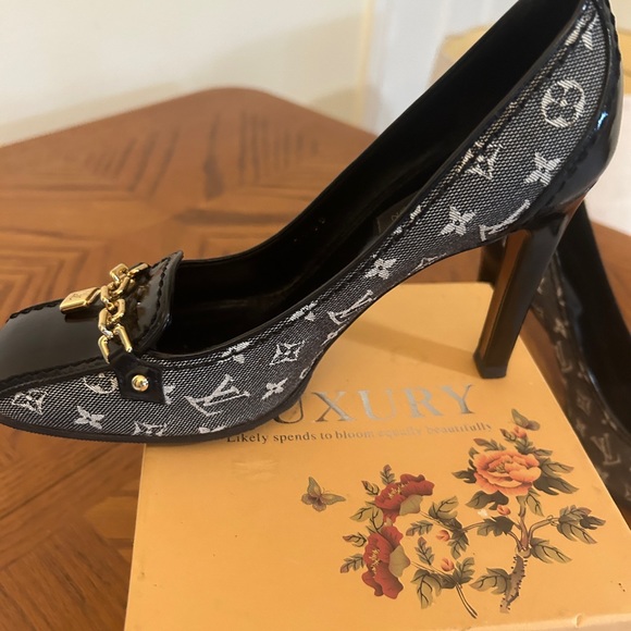 LOUIS VUITTON VINTAGE AUTHENTIC Size 6 36, MONOGRAM BLACK  RESOLED - Picture 12 of 12